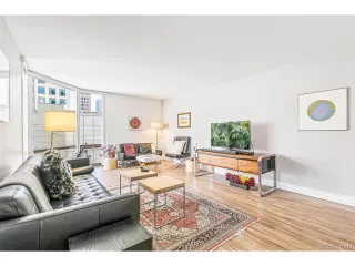 Photo #6: 6000511 Listing