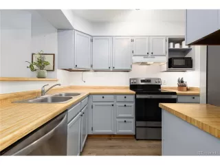 Photo #4: 6002635 Listing