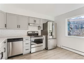 More Details about MLS # 6005442 : 1632 CHESTER ST AURORA CO 80010