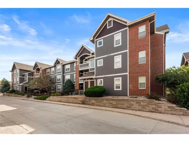 MLS: 6005839 Condo For Sale