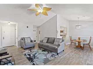 Photo #5: 6006935 Listing