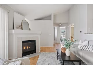 Photo #5: 6009053 Listing