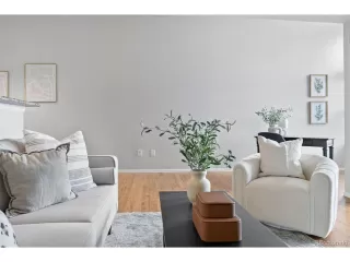 Photo #6: 6009053 Listing