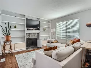 Photo #3: 6009197 Listing