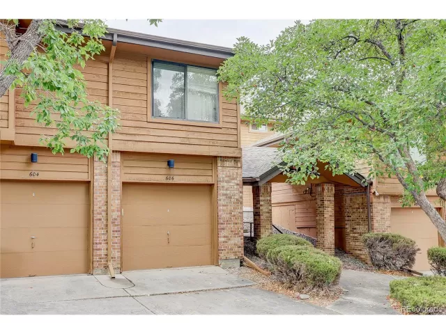 MLS: 6009816 Condo For Sale