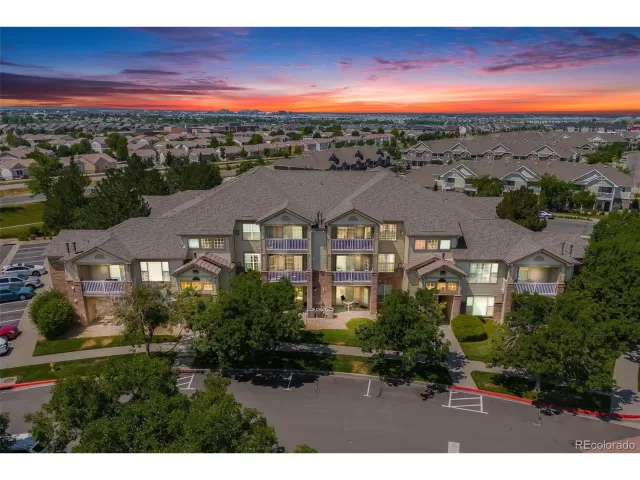 MLS: 6010007 Condo For Sale