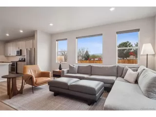 Photo #3: 6010725 Listing