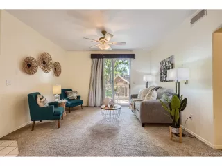 Photo #2: 6011042 Listing 