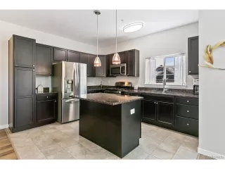 Photo #5: 6011098 Listing 