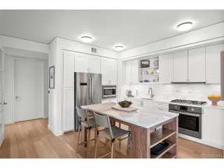 Photo #2: 6012974 Listing 