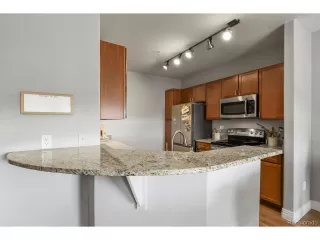 Photo #5: 6017903 Listing