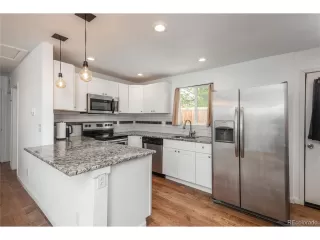 Photo #5: 6018131 Listing 