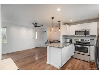 Photo #6: 6018131 Listing 