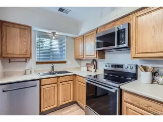 Photo #3: 6018698 Listing