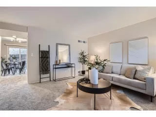 Photo #4: 6018698 Listing