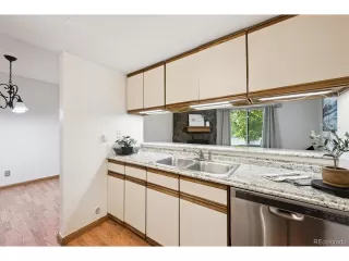 Photo #4: 6019552 Listing