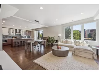 Photo #4: 6020401 Listing