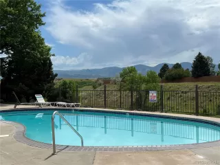 Photo #5: 6020936 Listing 