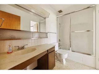 Photo #5: 6025851 Listing