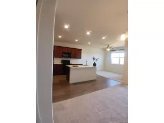 Photo #6: 6029929 Listing 