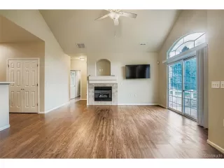 Photo #6: 6031148 Listing