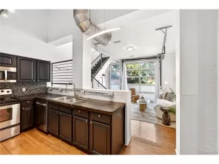 Photo #4: 6031834 Listing 