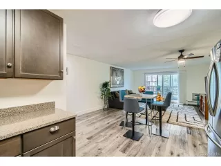 Photo #6: 6036517 Listing 