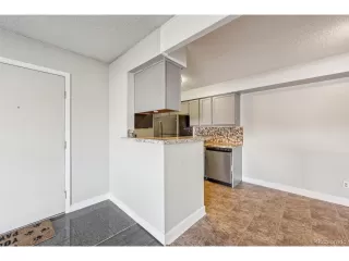 Photo #4: 6039396 Listing