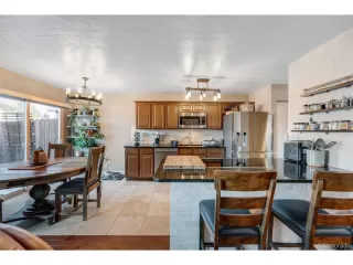 Photo #6: 6041541 Listing 