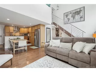 Photo #5: 6041733 Listing 