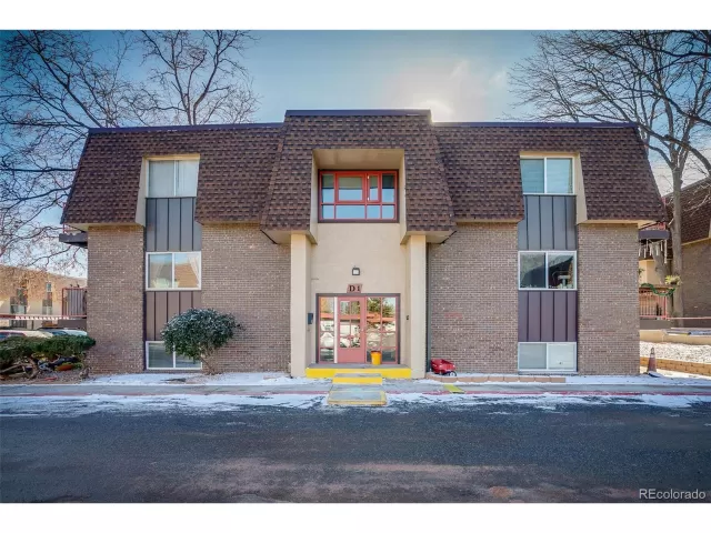 MLS: 6043717 Condo For Sale