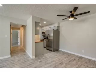 Photo #6: 6043717 Listing