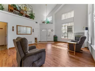 Photo #4: 6048967 Listing