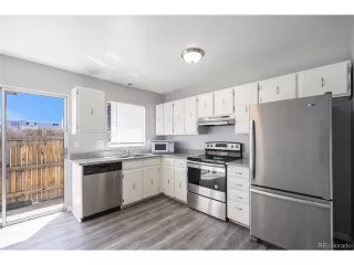 Photo #5: 6050526 Listing 