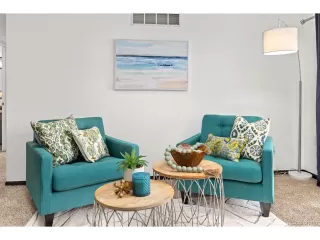 Photo #2: 6052668 Listing