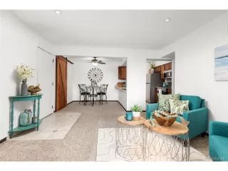 Photo #5: 6052668 Listing