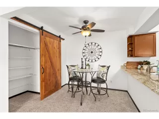 Photo #6: 6052668 Listing