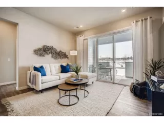 Photo #2: 6052900 Listing