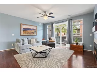 Photo #5: 6053198 Listing