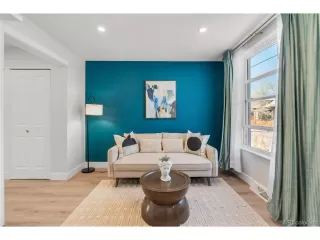 Photo #5: 6055400 Listing