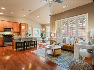 Photo #2: 6055905 Listing 