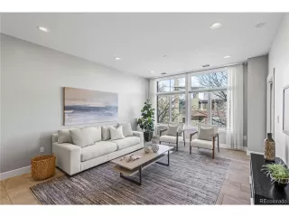 Photo #2: 6057147 Listing 