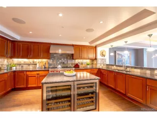 Photo #4: 6057890 Listing 