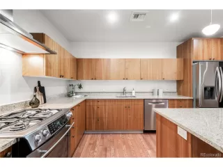 Photo #5: 6060954 Listing