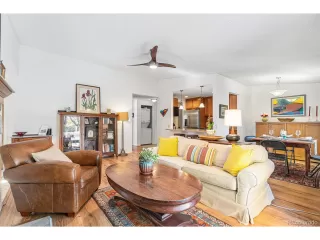 Photo #5: 6061899 Listing 