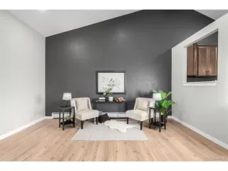 Photo #3: 6062323 Listing