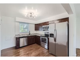 Photo #5: 6065037 Listing 
