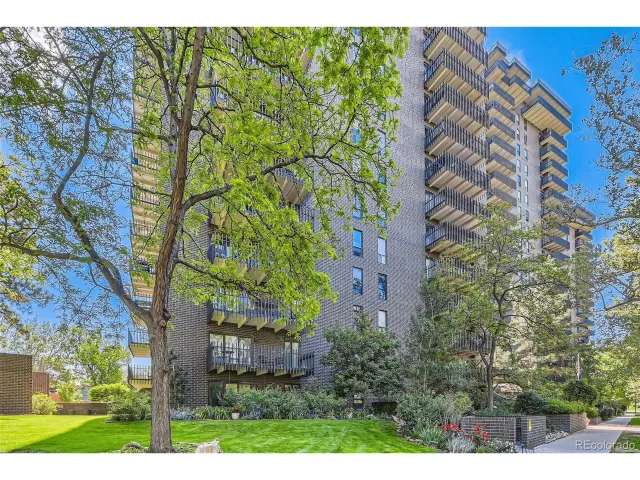 MLS: 6066204 Condo For Sale