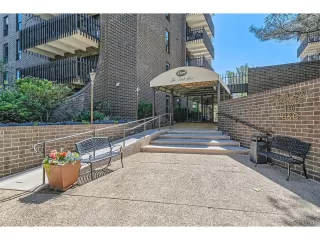 Photo #2: 6066204 Listing