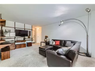 Photo #6: 6066204 Listing